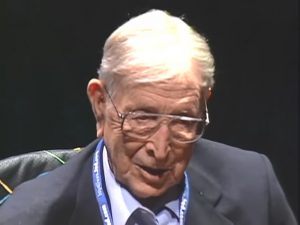 John Wooden - The Difference Between Succeeding And Winning